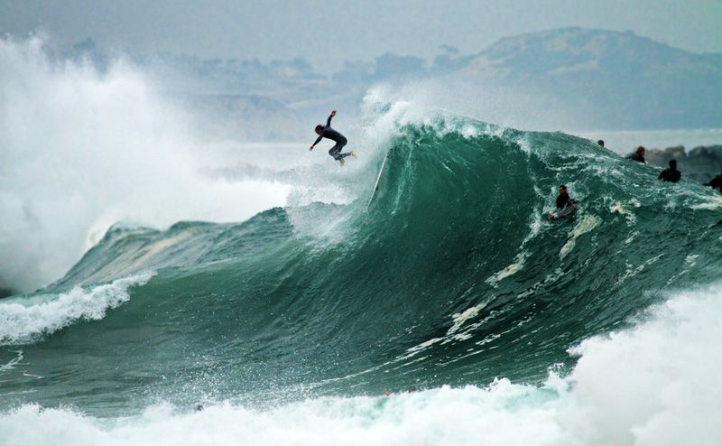Самые большие волны для сёрфинга. The Wedge